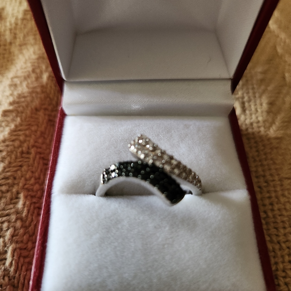 White & Black Simulated Diamond Ring - image 1